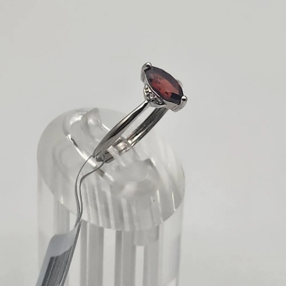 NWT Sterling Silver & Natural Garnet Adjustable Ring